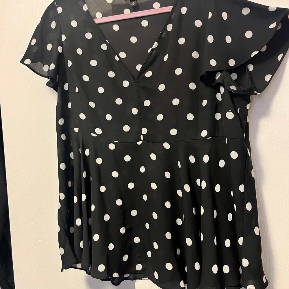 Torrid Black and White Polka Dot V-Neck Flutter Sleeve Top